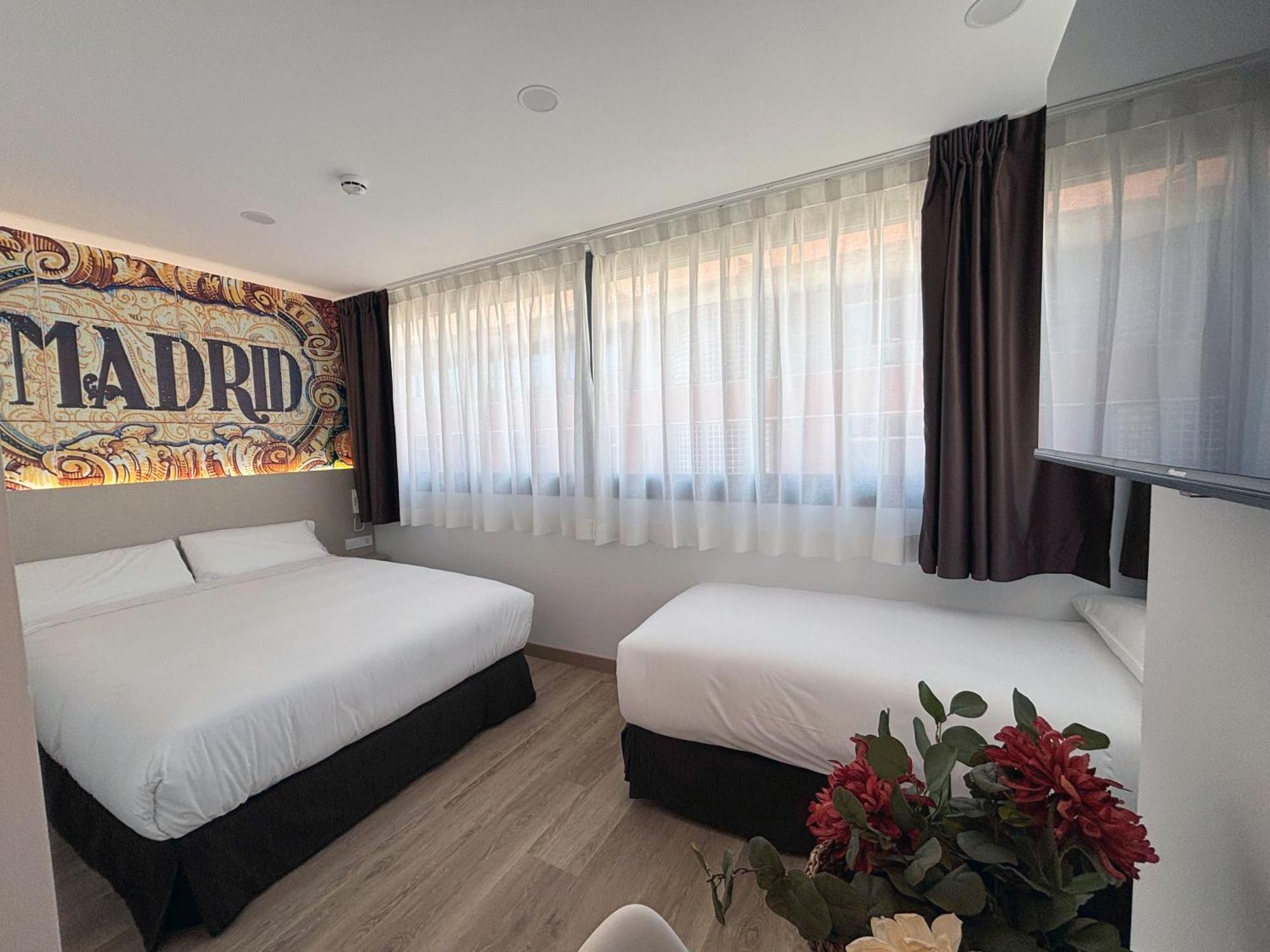 Hotel Bestprice Alegria Madrid Eksteriør billede