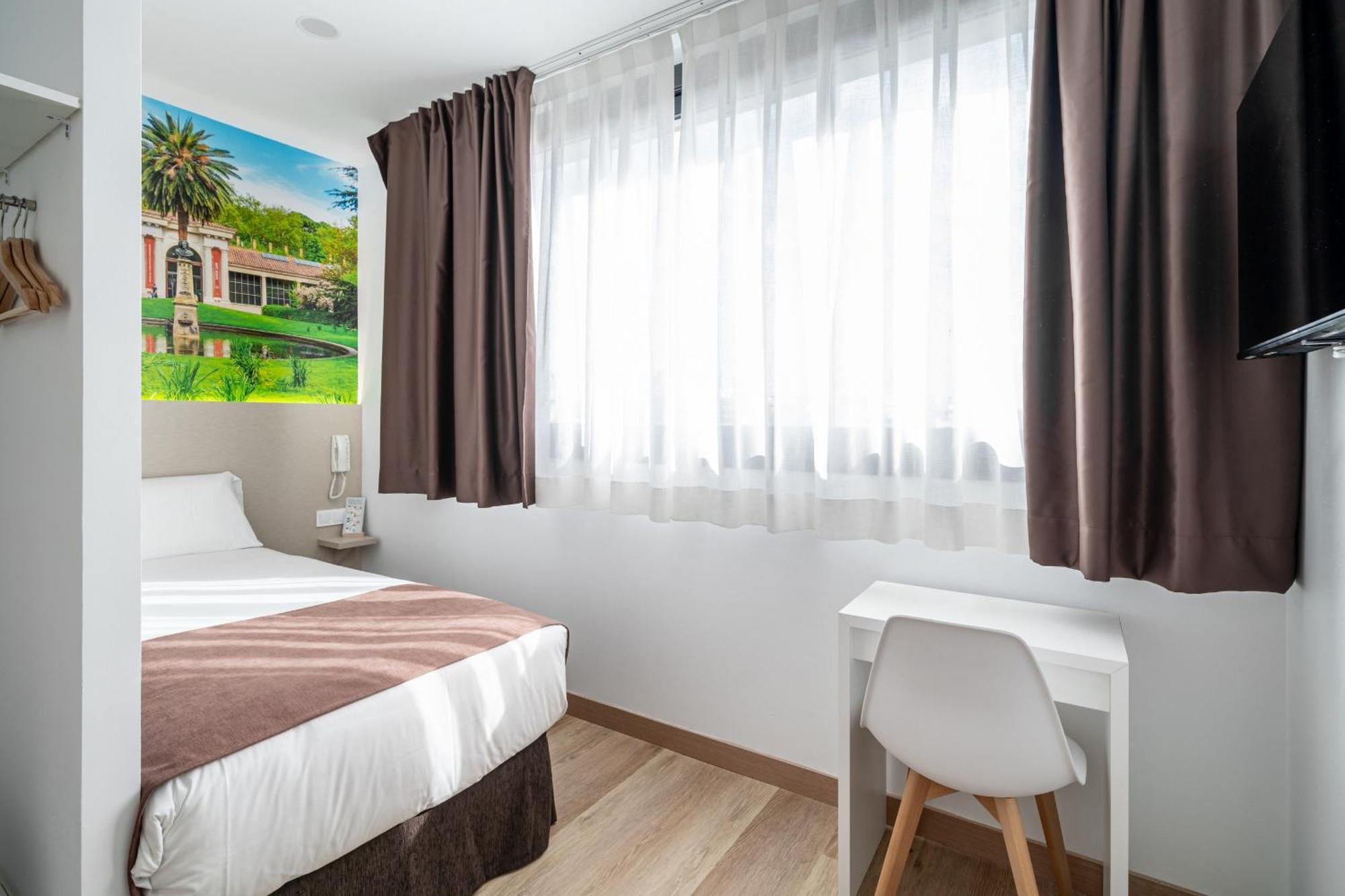 Hotel Bestprice Alegria Madrid Eksteriør billede
