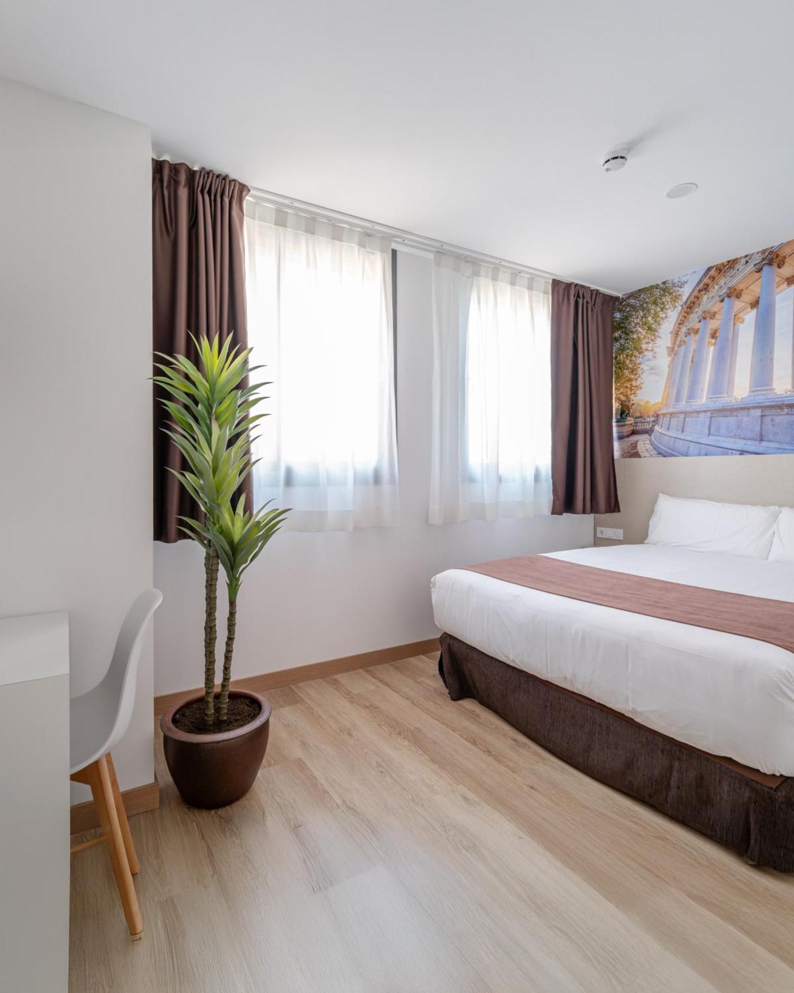 Hotel Bestprice Alegria Madrid Eksteriør billede